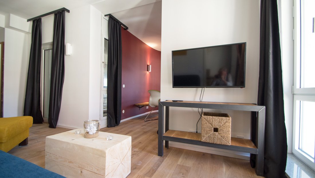 Wohnbereich mit Sitzecke im Lebendigen Haus in Dresden
