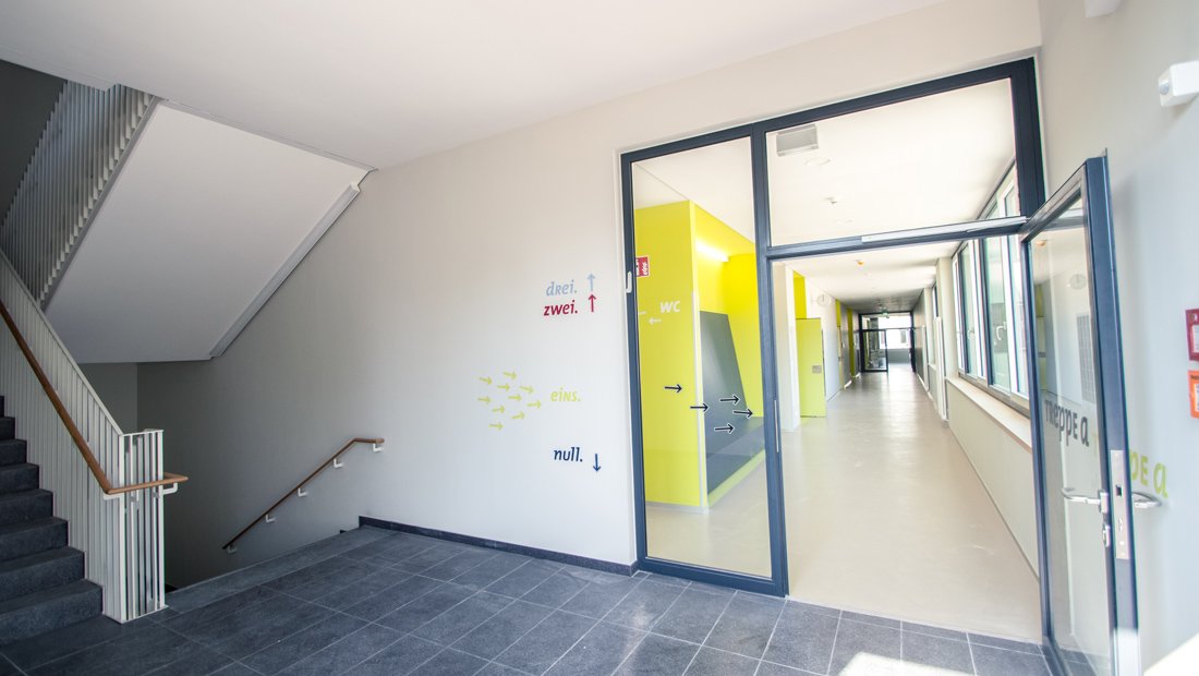 Treppenhaus Gymnasium Bürgerwiese Dresden